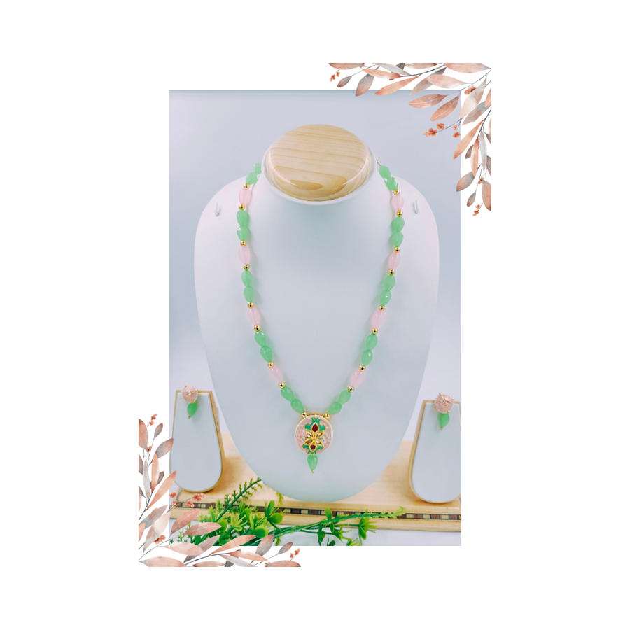Elegant Glass Beads Necklace Set