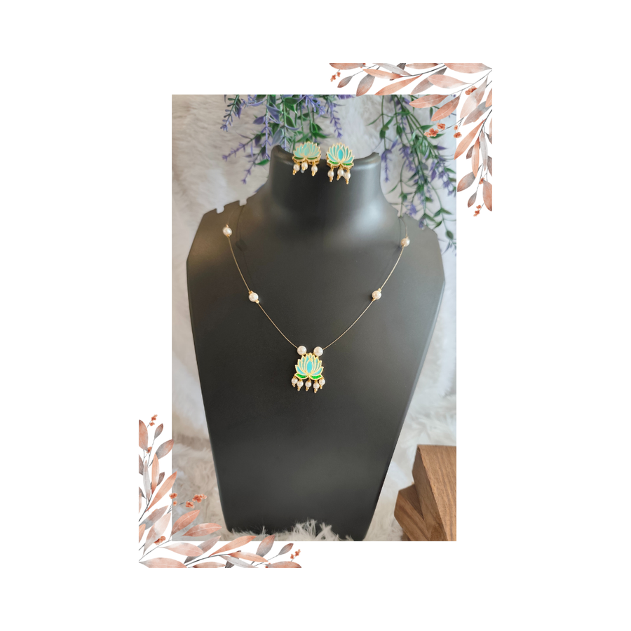 Invisible Necklace Set