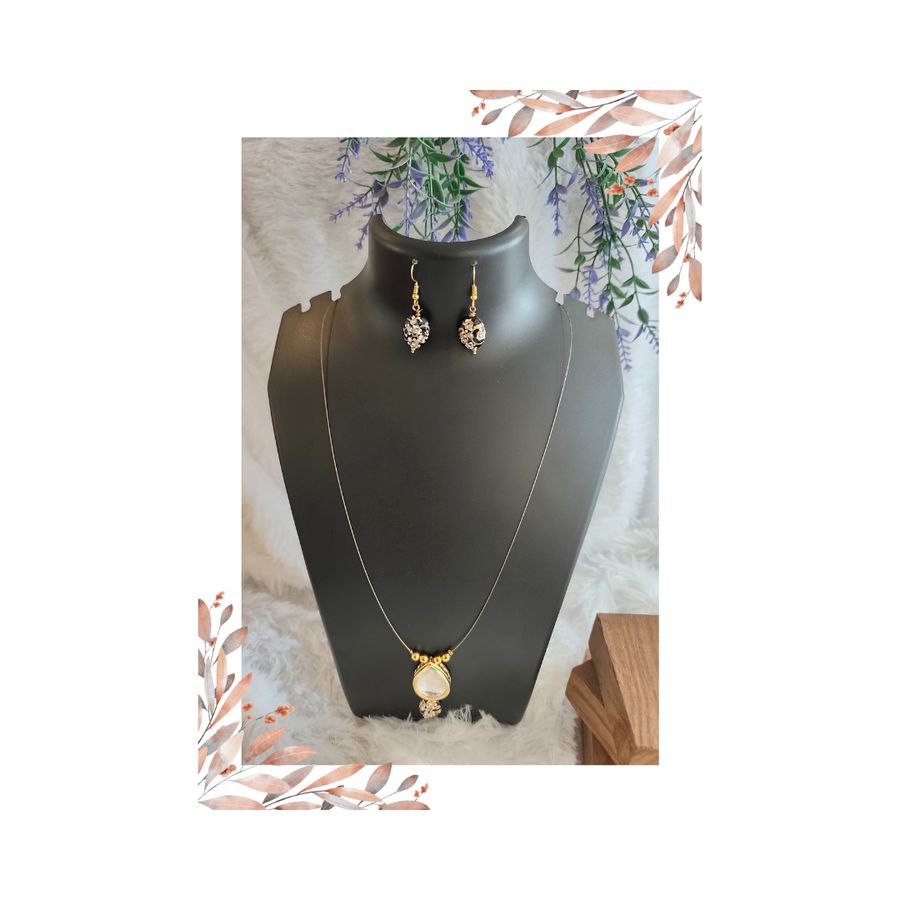 Invisible Necklace Set
