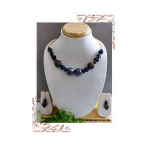 Light Weight Metal Necklace Set