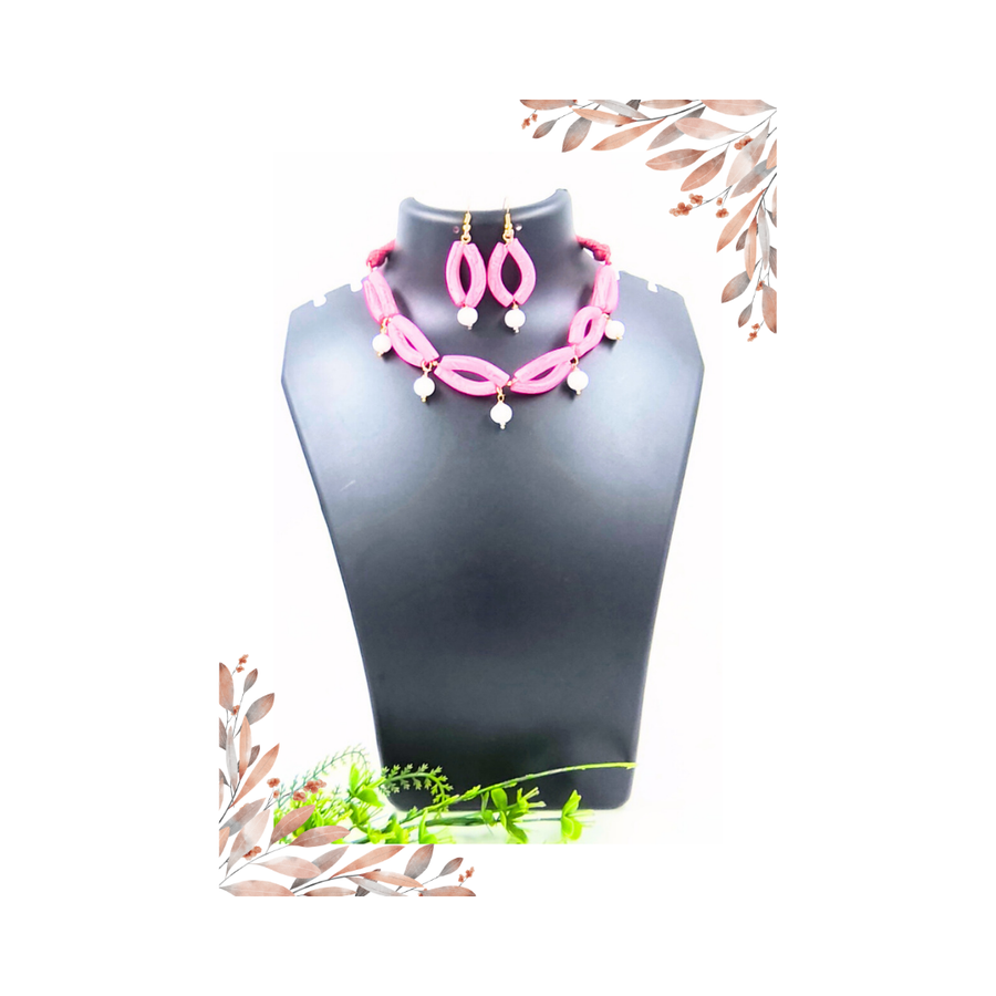 Elegant Pipe shape Glass Beads Necklace Set (Copy)